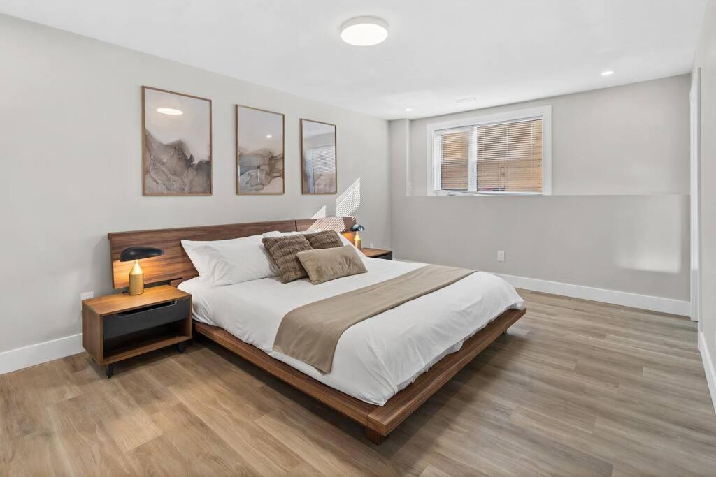 Luxurious 5 Bedroom House With Pool & Sauna West Kelowna Dış mekan fotoğraf