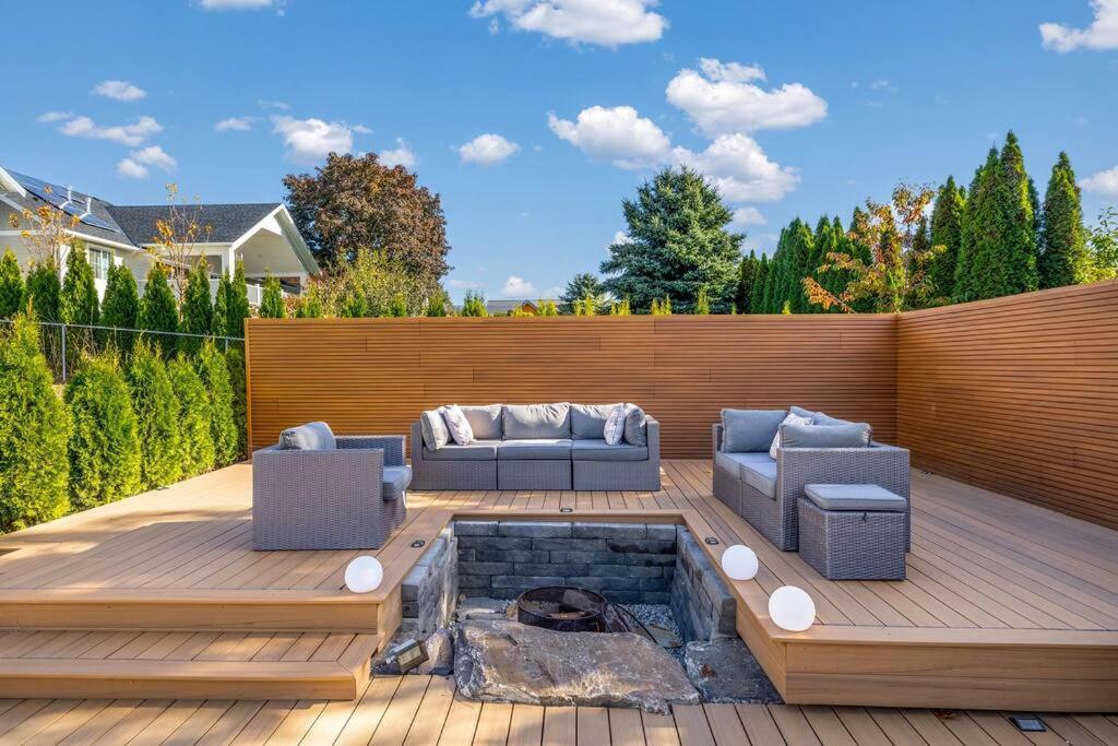 Luxurious 5 Bedroom House With Pool & Sauna West Kelowna Dış mekan fotoğraf